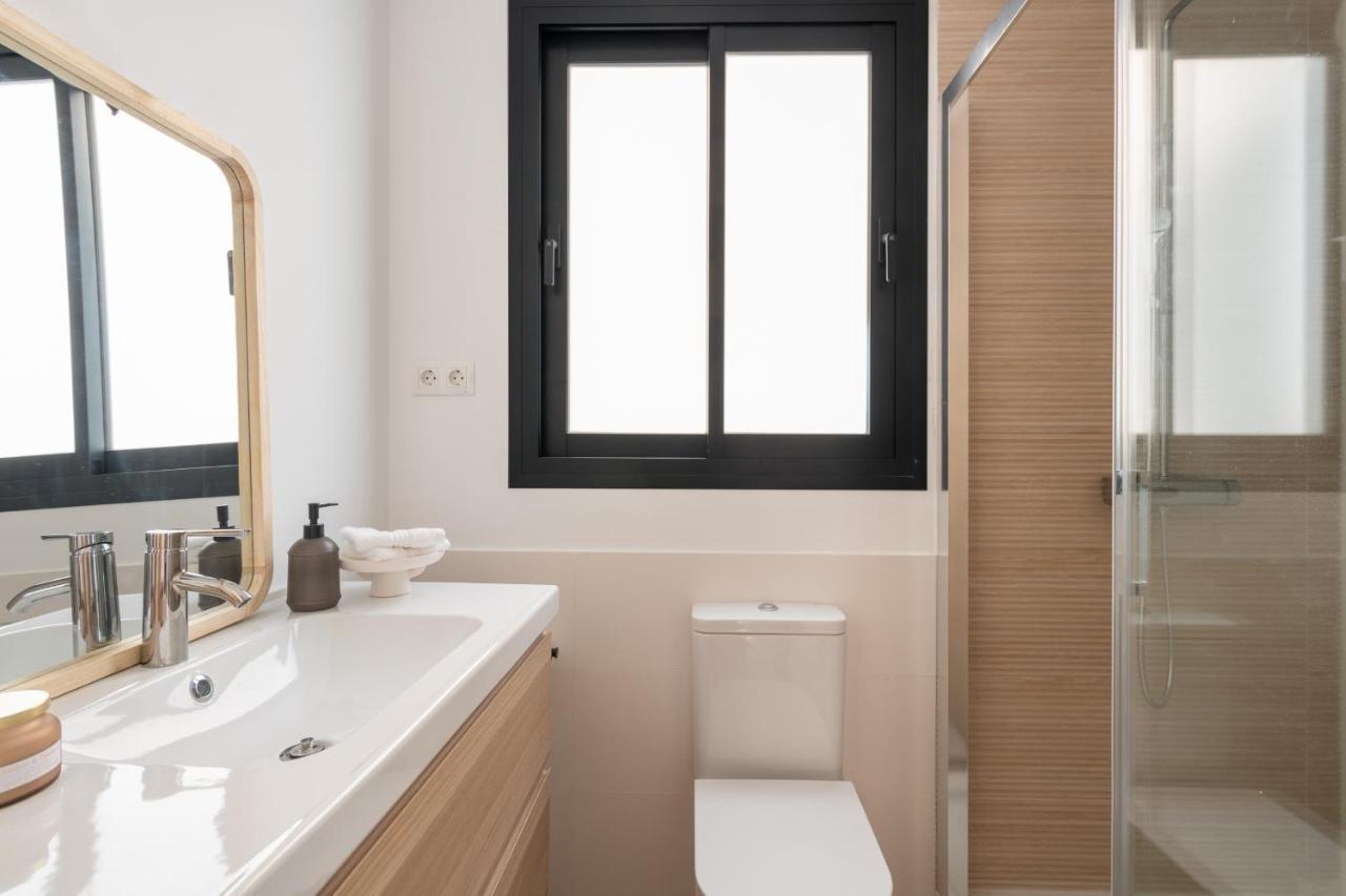 Malasana 13, Nuevo Apartamento 2 Dormitorios, Centro Historico, Todos Servicios, Barrio Tranquilo, Ms Малага Екстериор снимка